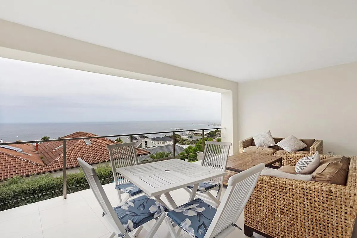 ****  Cape Blu Bed and Breakfast Camps Bay Νότια Αφρική