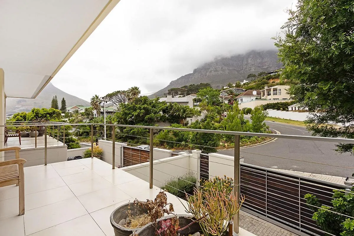 Cape Blu Bed and Breakfast Camps Bay