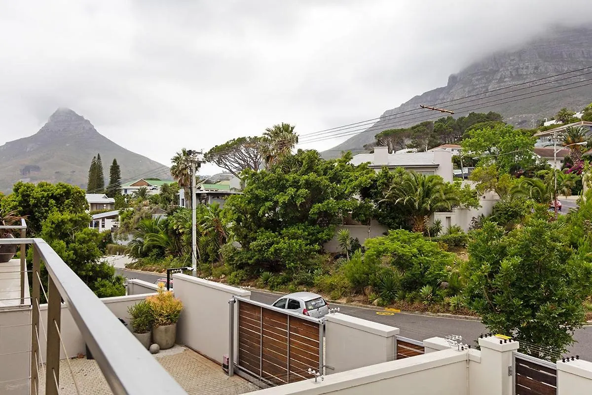 Cape Blu Bed and Breakfast Camps Bay